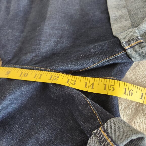 Levis Jean Shorts Women Size 26 Midrise Denim Blue Cuffed Pockets Signature Gold - Picture 10 of 12